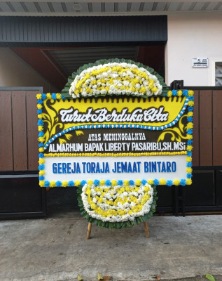 Papan Bunga Duka di Patehan