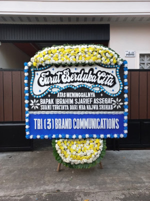 Papan Bunga Duka di Patehan